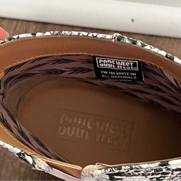 Code West Voodoo Women's Animal Snake Block Heel Western Ankle Boots US 9M - Picture 16 of 16